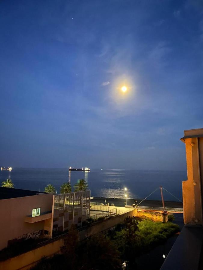 Sweet Sea View Apartment Savona Exterior photo