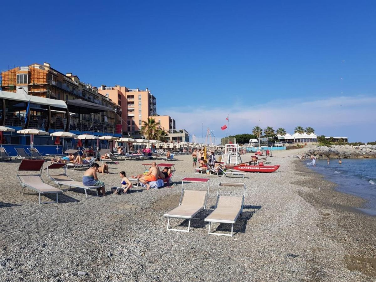 Sweet Sea View Apartment Savona Exterior photo
